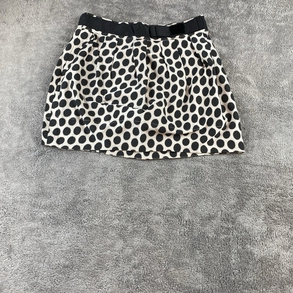 Forever 21 Dresses & Skirts - FOREVER 21 Lined Mini Skirt Womens Medium Beige Black Polka Dot